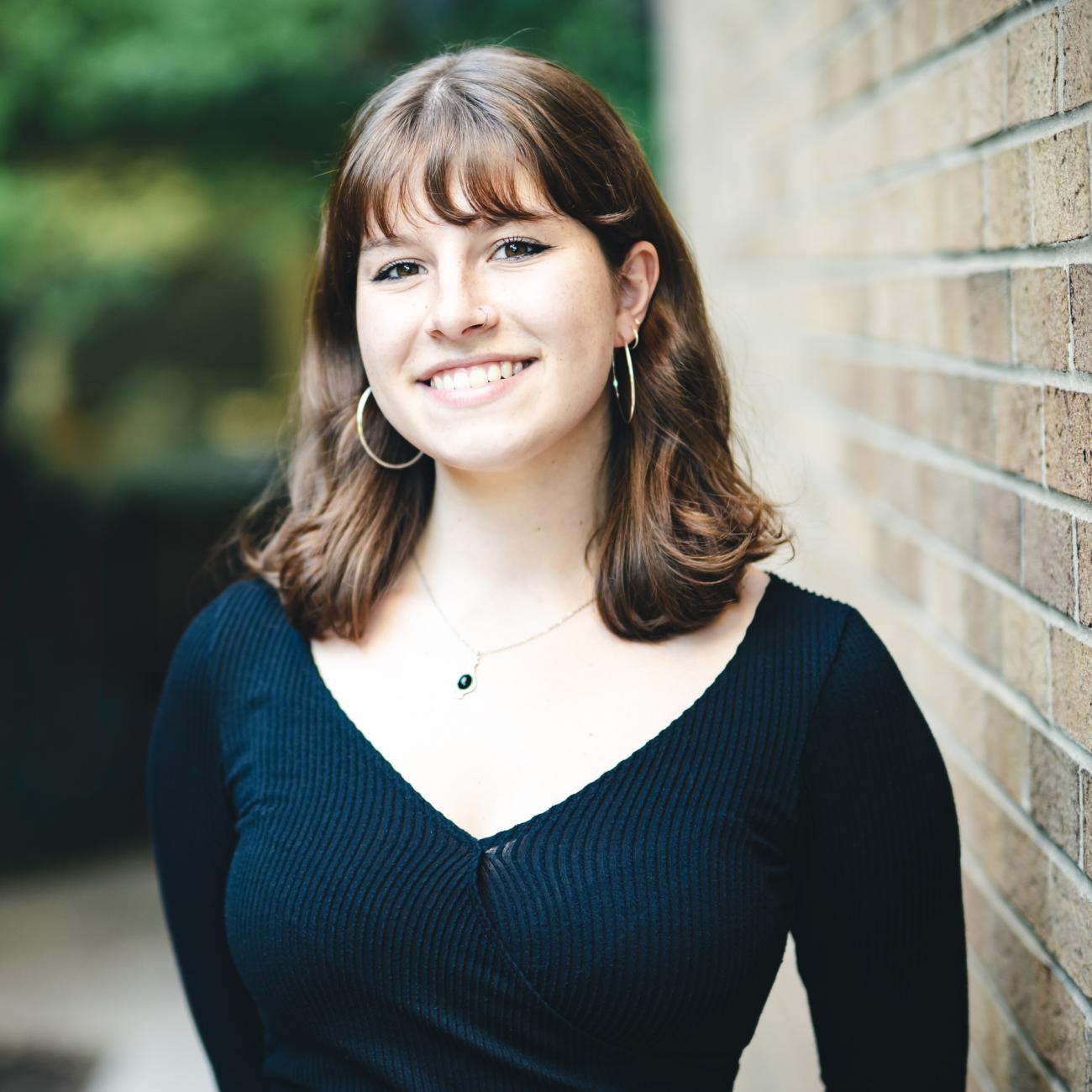 Anna Sullivan headshot